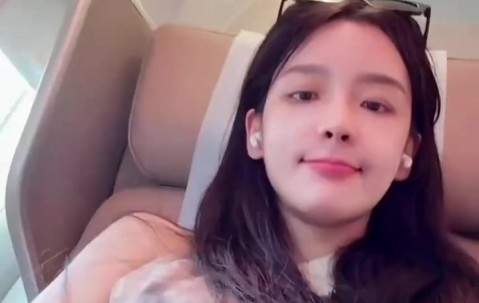 就好这口啊紫啧😍解说Rita分享视频：出差vlog极速版^_−