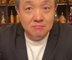 杨健：角色球员发挥时掘金的进攻冠军级别 缺兵少将是其最大问题